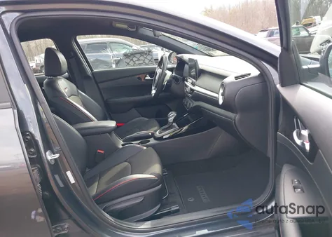 2021 Kia Forte Gt z USA, uszkodzony, nr VIN 3KPF44AC2ME314938